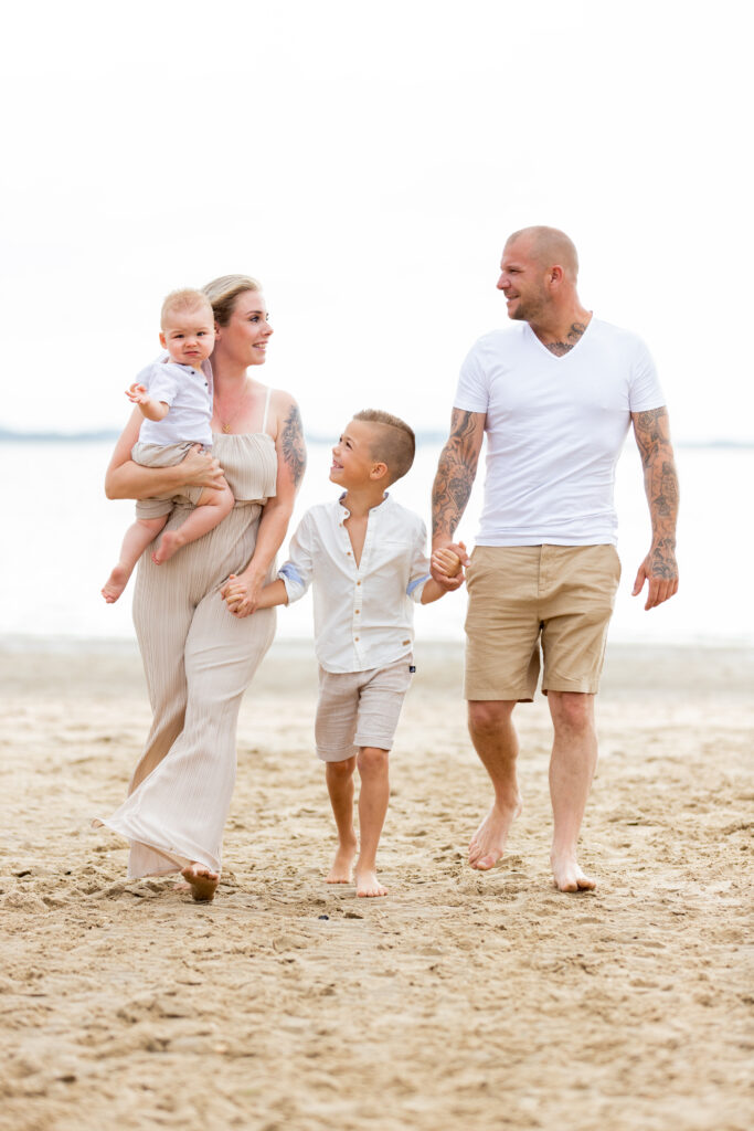 Familiefoto op het strand van Rockanje_2